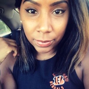 Meet your Posher, Sheena